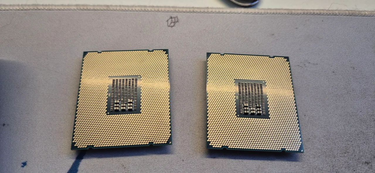2 Processadores Xeon E5 2650L V4 - Foto 2