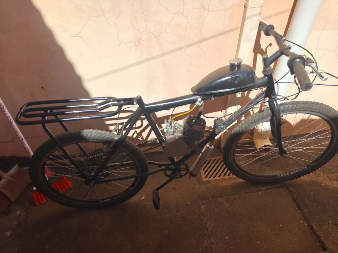 Bicicleta motorizada 80cc  - Foto 2