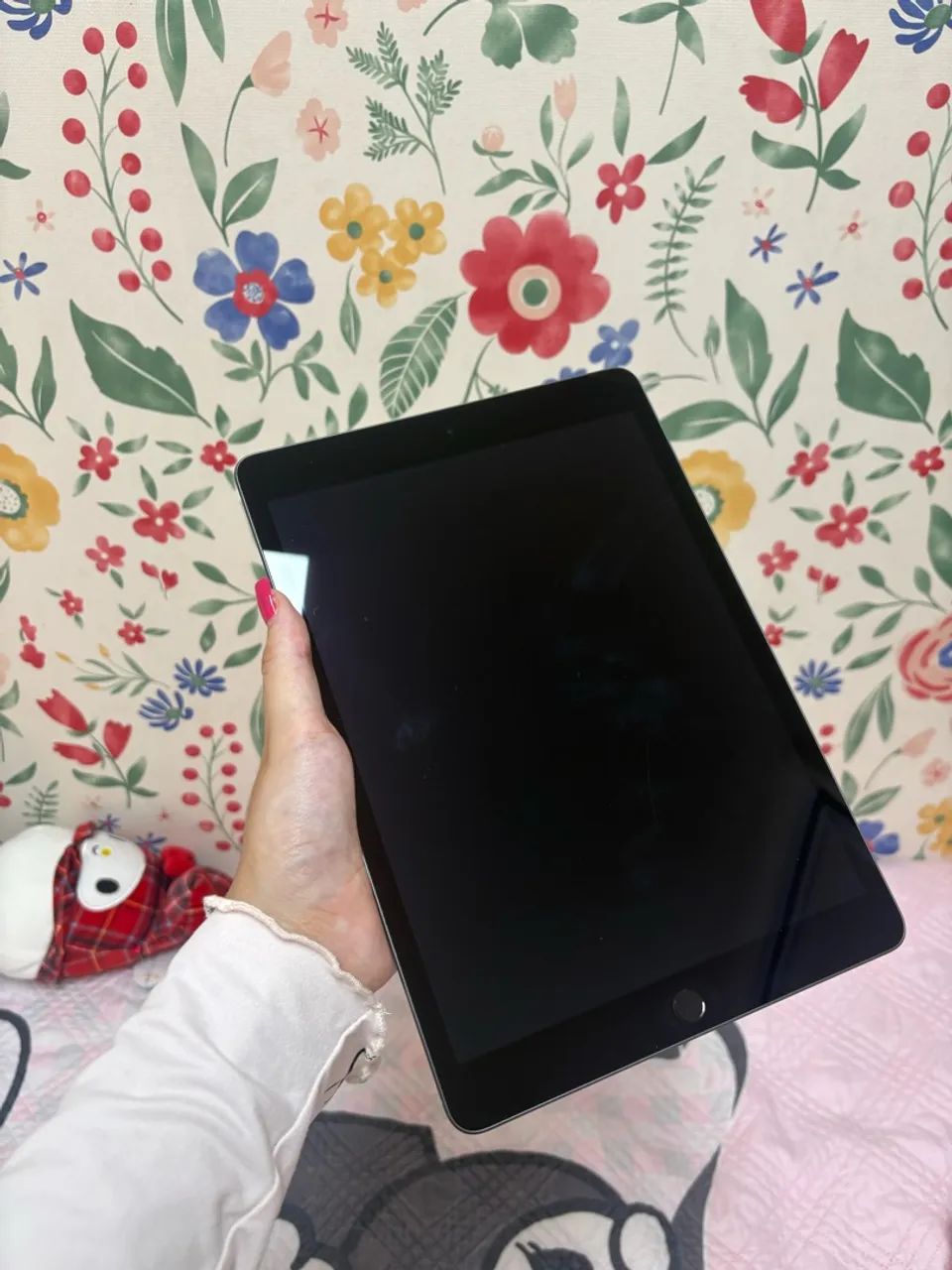 iPad Apple 9th Cinza Espacial Tela Conservada - Foto 2