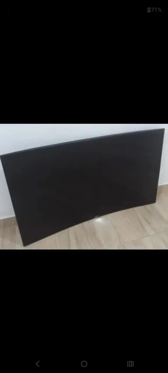 TV Samsung 49 polegadas Smart Curva 4K ( com defeito)