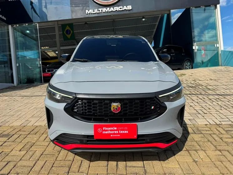 Fiat Fastback Abarth Turbo Flex 1.3 Aut. 2024 - Foto 3