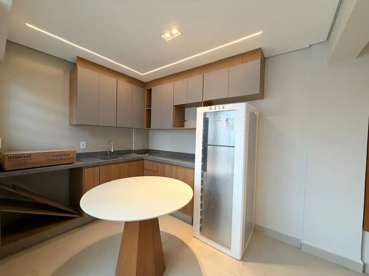 1 DORMITÓRIO REFORMADO E MOBILIADO! - Foto 4