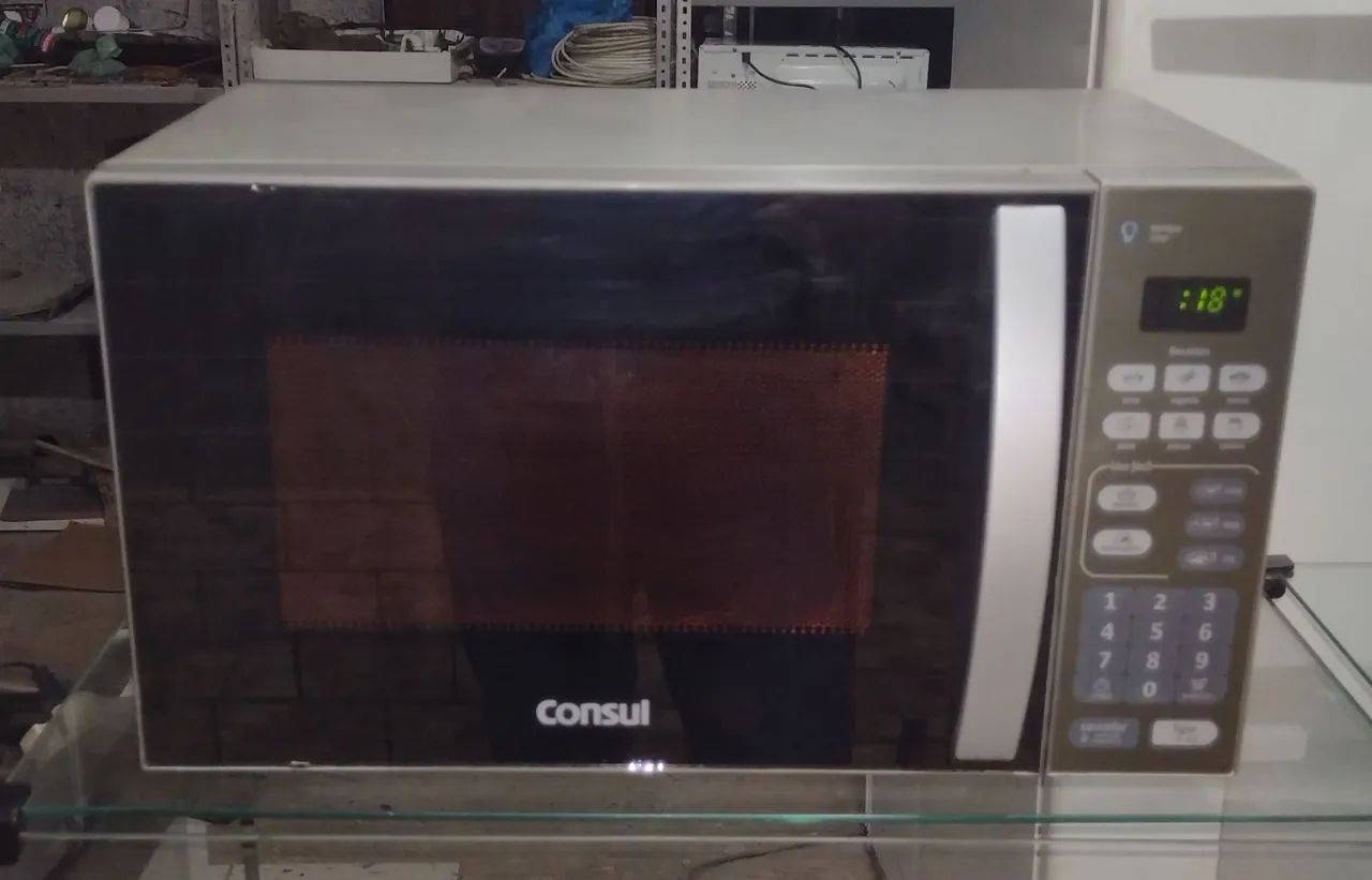 Microondas Consul espelhado 