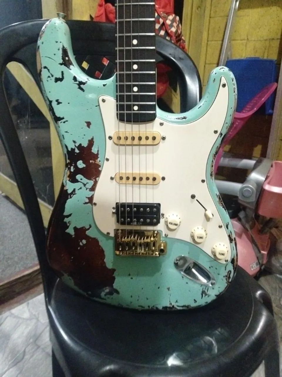 Guitarra squier e ampero one  - Foto 2
