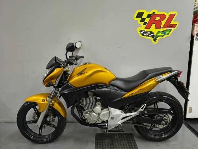 HONDA CB 300R 2010 - Foto 2