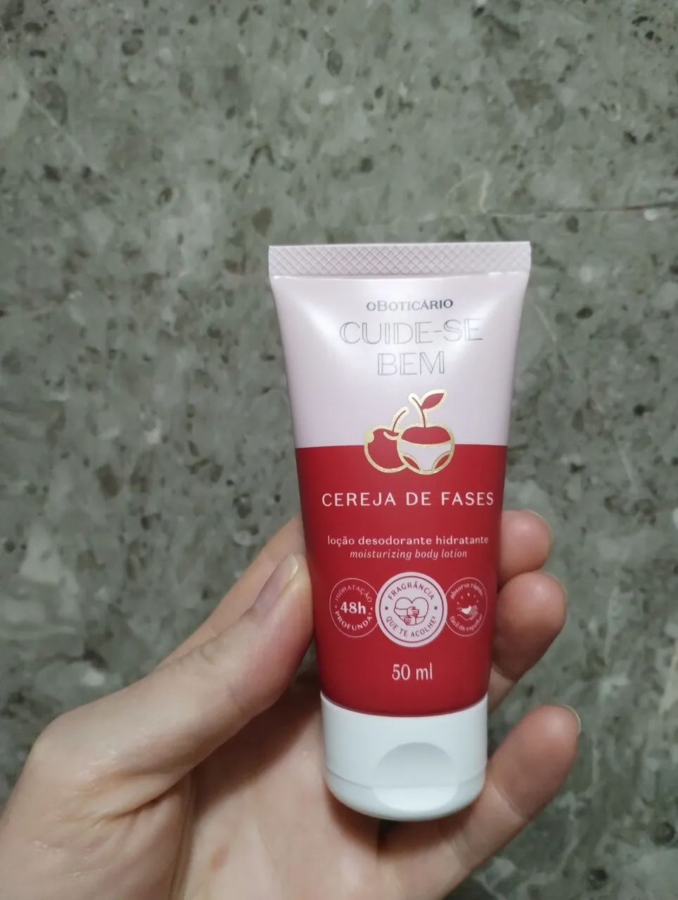 Loção desodorante hidratante cereja de fases Cuide-se Bem do O Boticário 50 ml Novo 