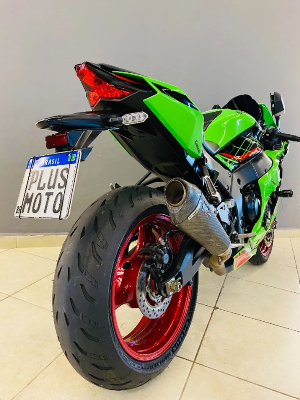 Kawasaki Zx-10/ Zx-10r 1000cc 2023 - 1488789344 | OLX