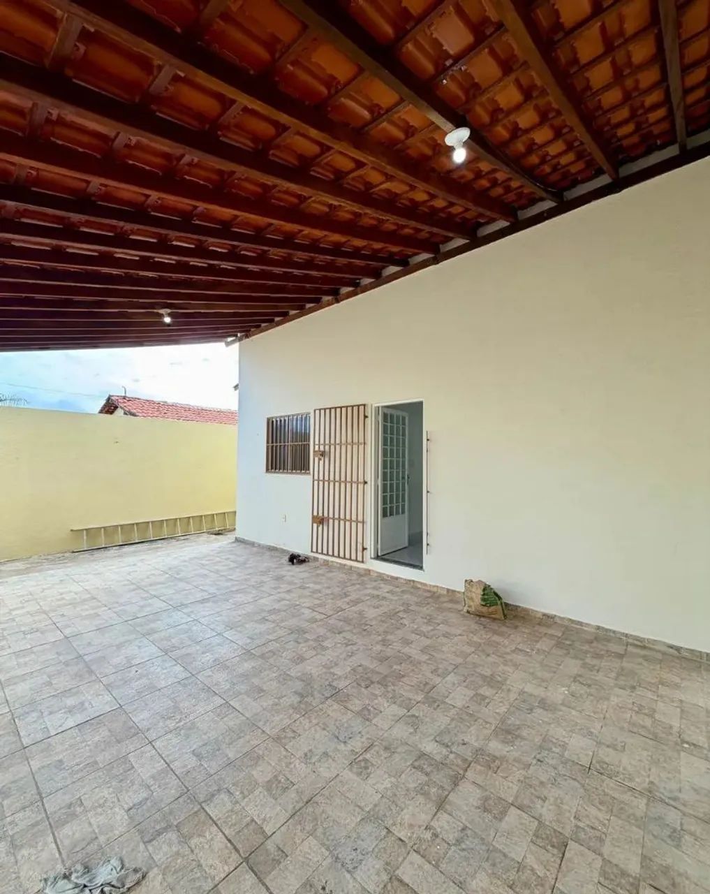 ISAURA PARENTE  - Foto 2