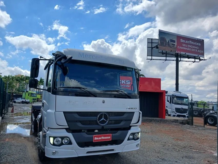 MB ATEGO 2429 COM ROLLON ROLLOFF KM BAIXISSIMO