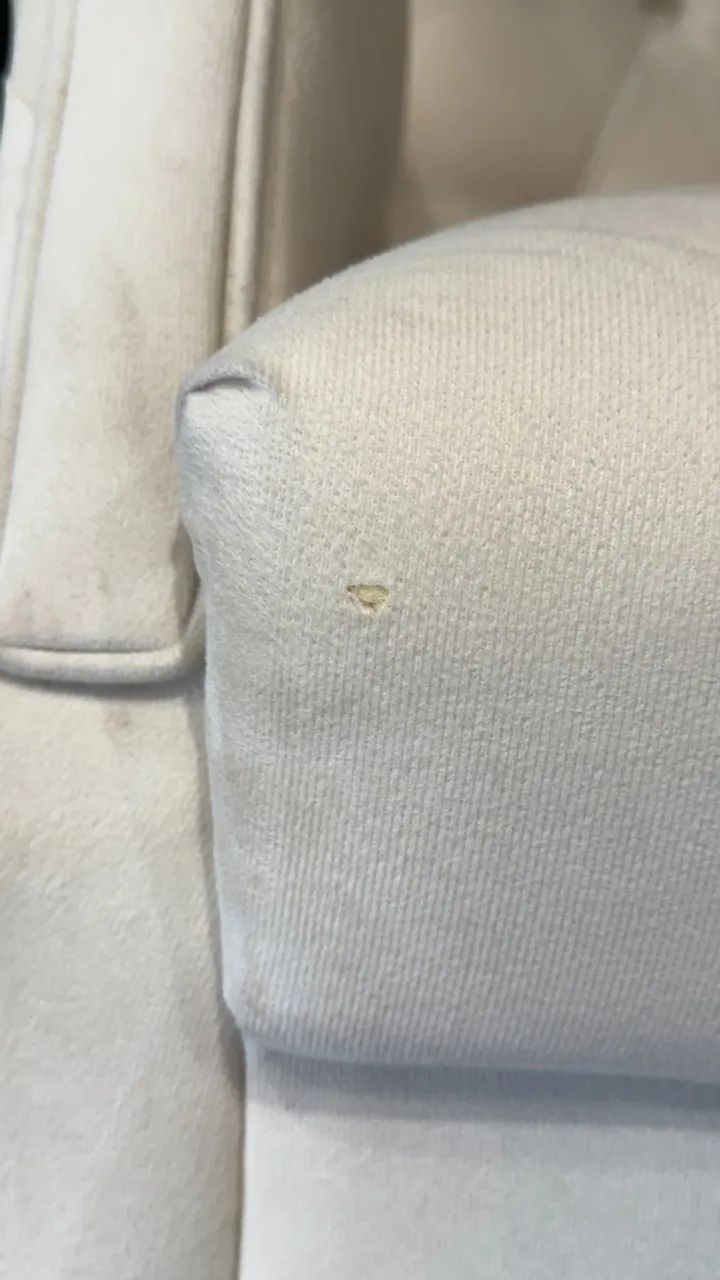POLTRONA YARA SUEDE BEGE (PEQUENAS AVARIAS) - Foto 4