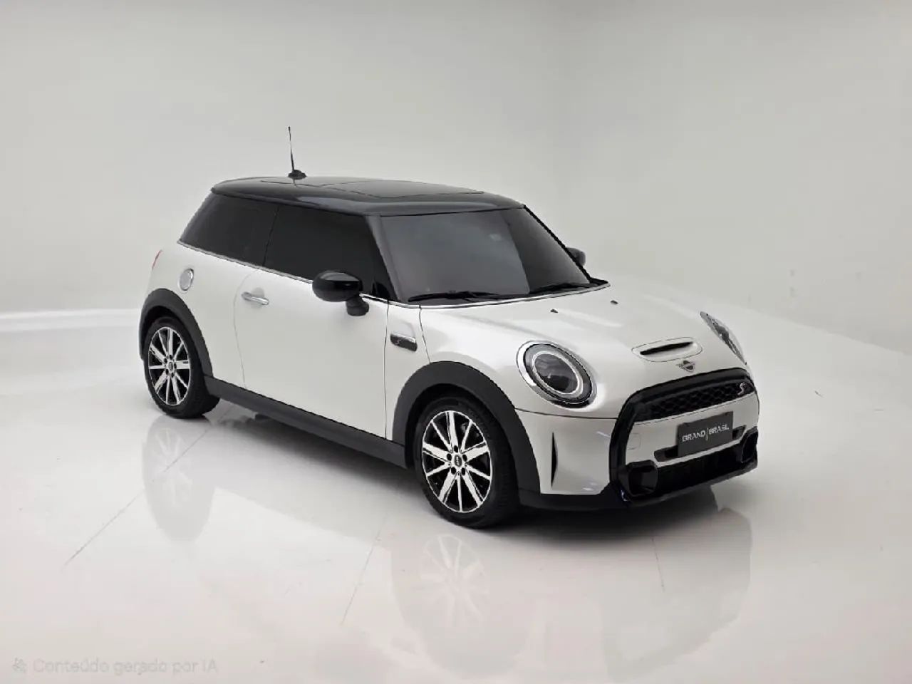 Mini Cooper 2.0 16V Twinpower Gasolina S 2P Steptronic 2024
