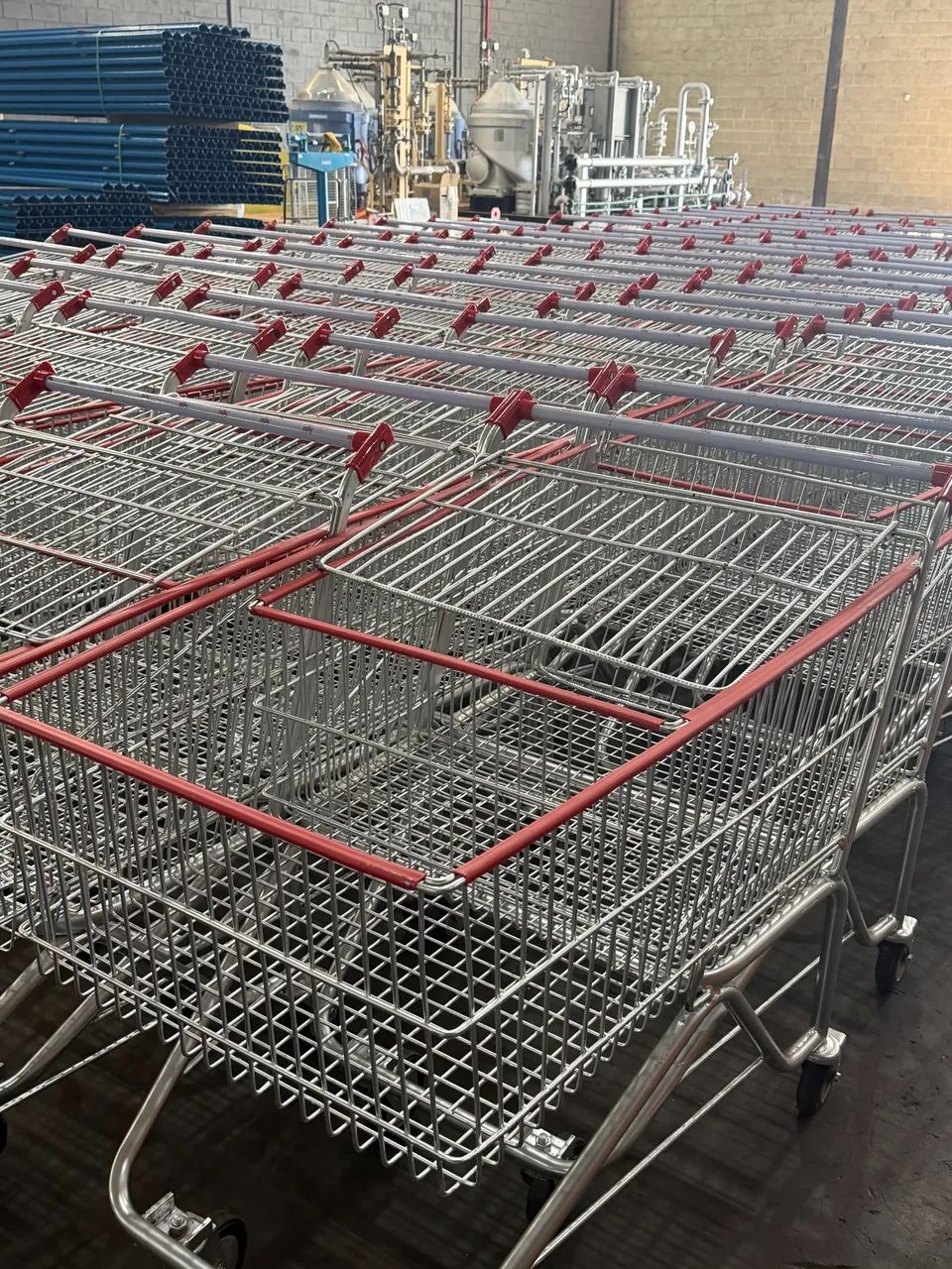     Carrinho 200 Litros Profissional - Ideal para Mercados e Atacado - Foto 2