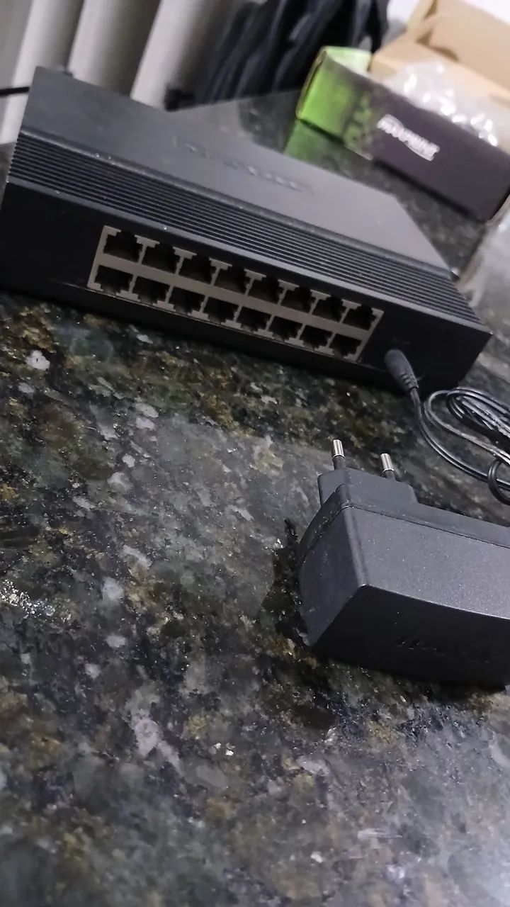 Switch TP LINK 16 portas Fast - Foto 2