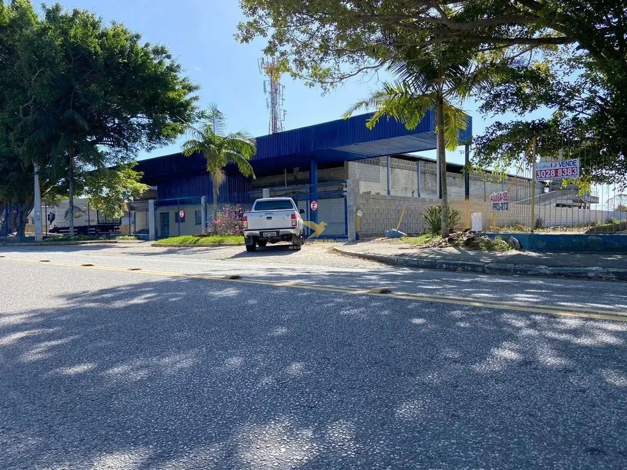 Galpão para Locação - Carianos, Florianópolis