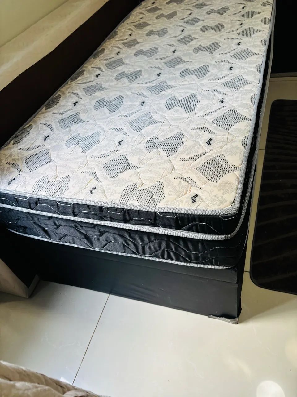 Cama Box baú solteiro