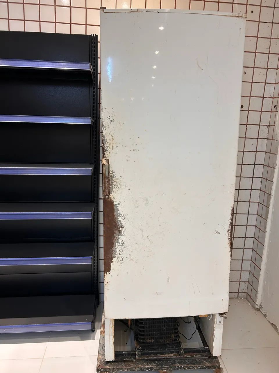 Frezzer vertical