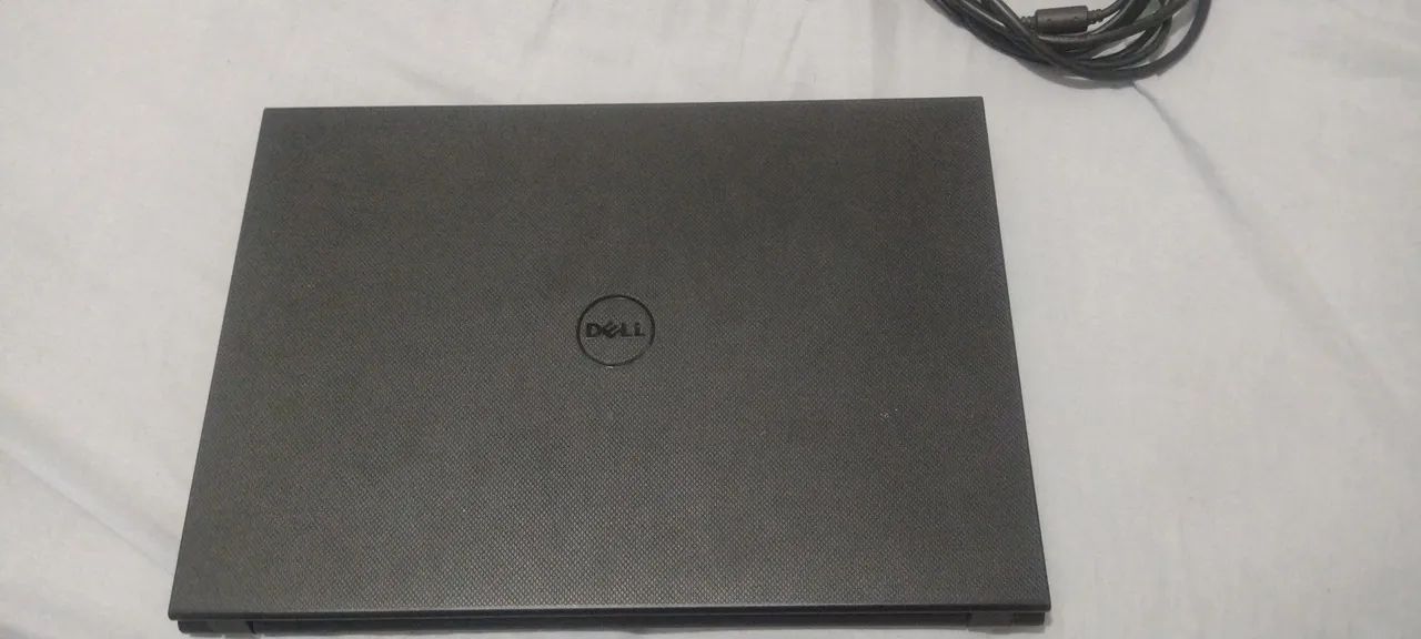 Notebook Dell placa de vídeo NVIDIA 2GB e 8gb ram *sem bateria*