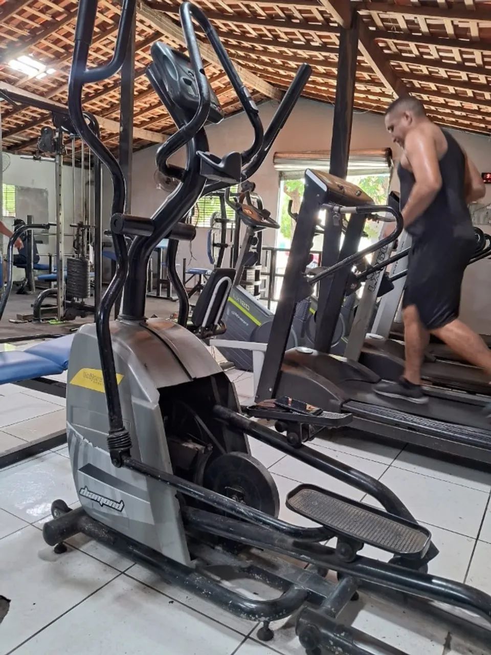 academia completa promoção só hoje - Foto 3