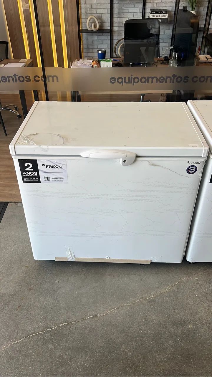 Freezer pra congelados 311 litros dupla função 2 anos de garantia 