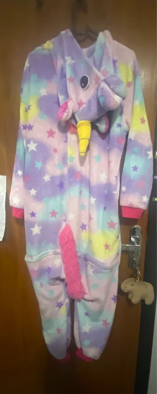 Pijama Unicórnio Usado - Foto 2