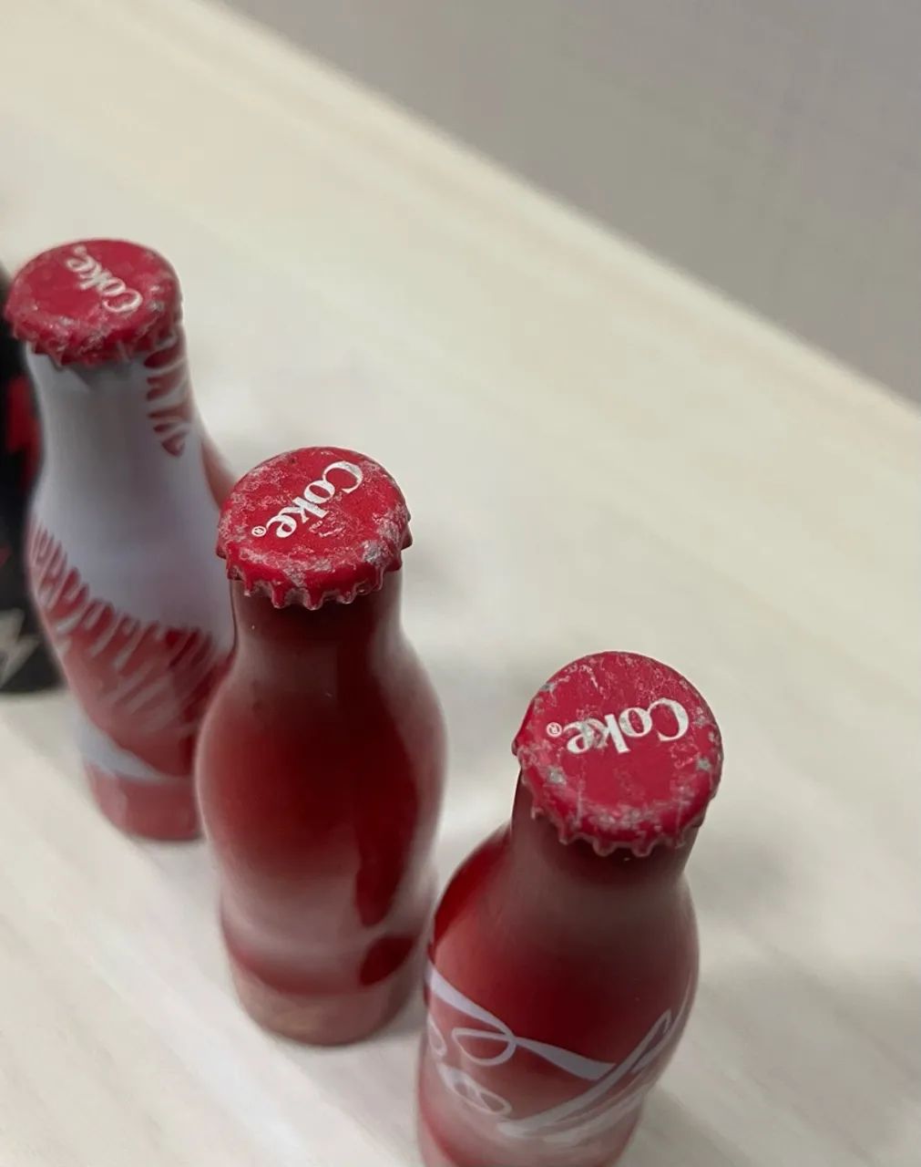 Garrafinhas Coca-Cola colecionáveis 11 unidades  - Foto 5