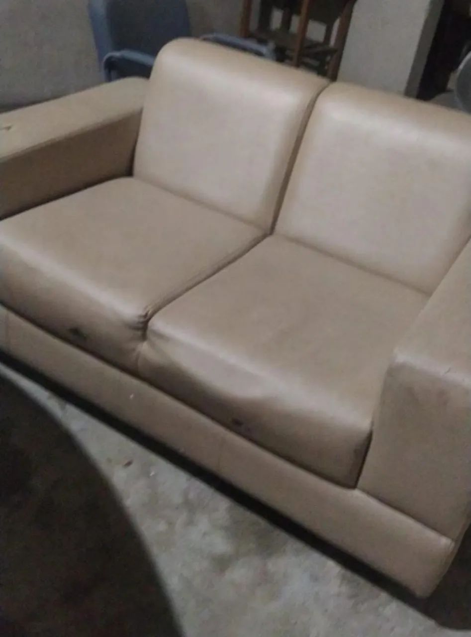 ( Cama QUEEN SEMINOVA ) SOFA E CADEIRAS INTERESSADOS *97) - Foto 2