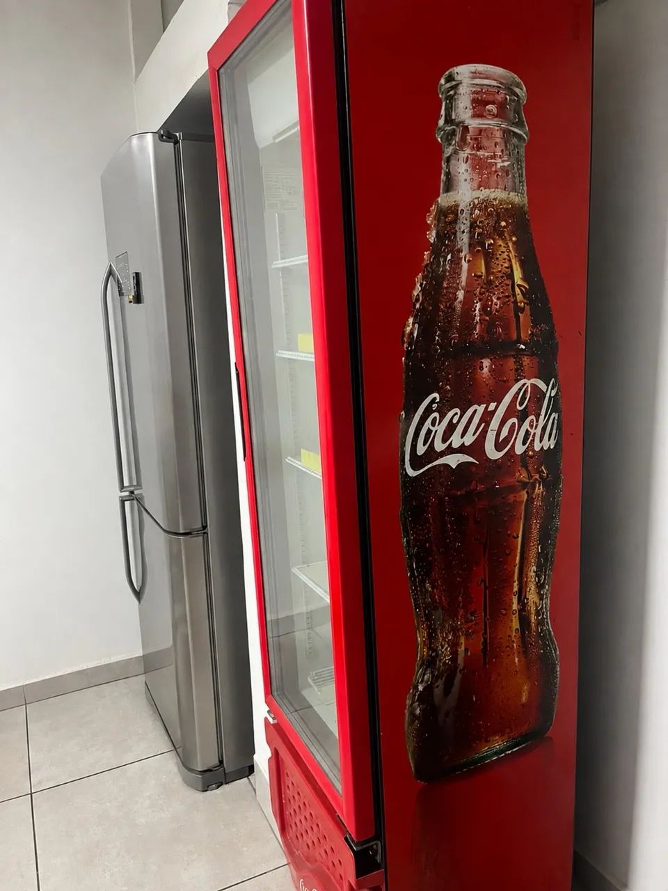 Geladeira Expositora Slim Coca-Cola  - Foto 4