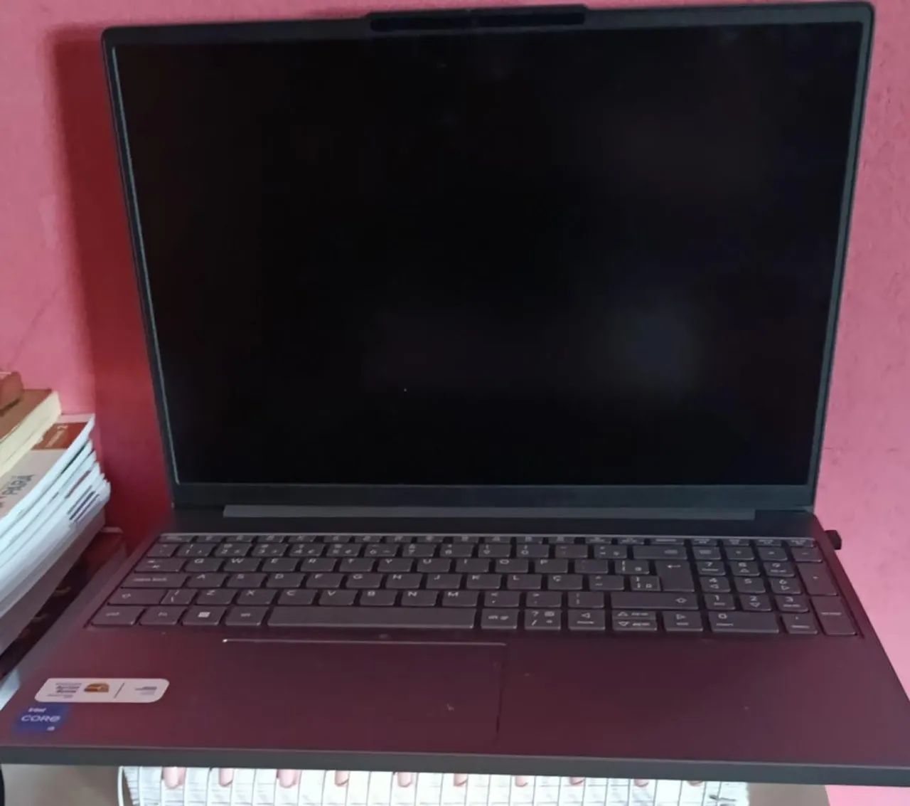 Notebook Lenovo Pouco- tempo de uso e na garantia - Foto 3