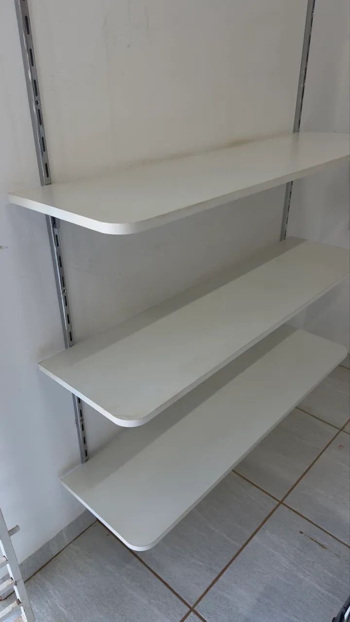 Módulo expositor de parede com prateleira e arara - Foto 2