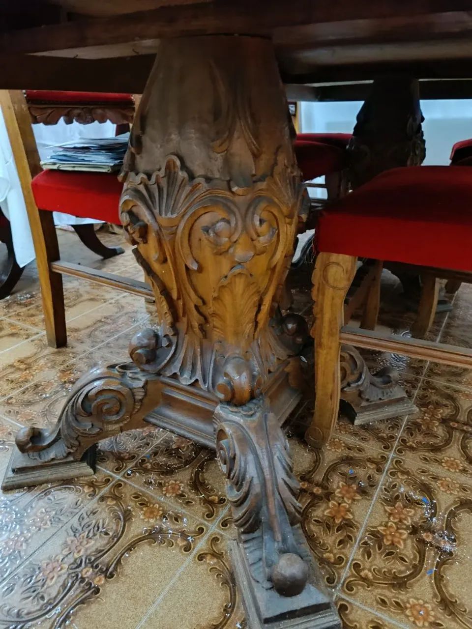 Mesa de jantar com 6 cadeiras  - Foto 4