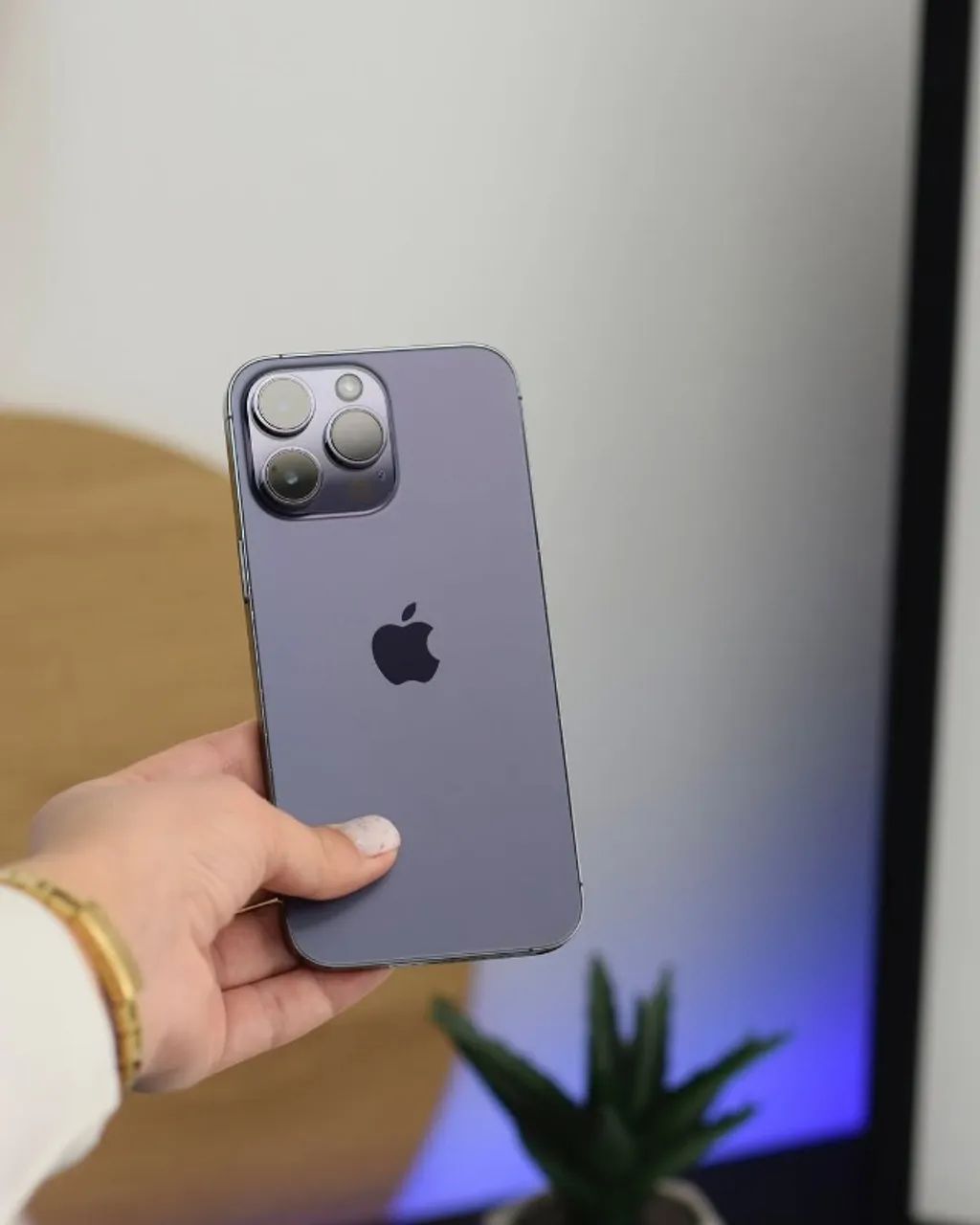 iPhone 14 Pro Max 128Gb Roxo - Garantia de 6 meses - Parcelamos