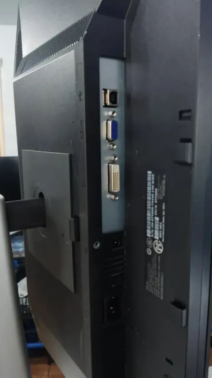 Monitor LCD Dell 22" Polegadas P2211HT VGA/DVI - Foto 2