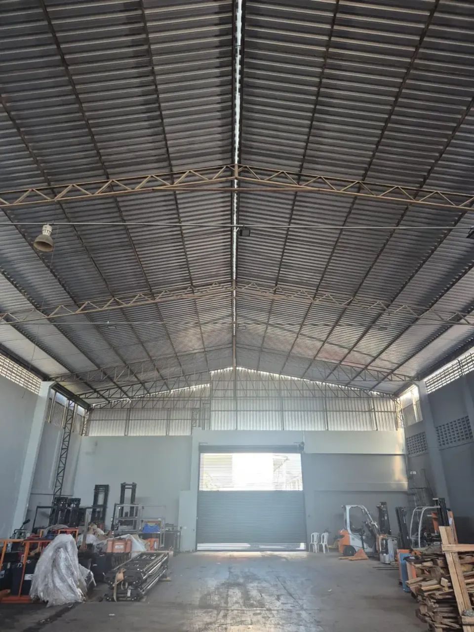 GALPÃO EM PETRÓPOLIS COM 900M2, PÉ DIREITO ALTO - Foto 5
