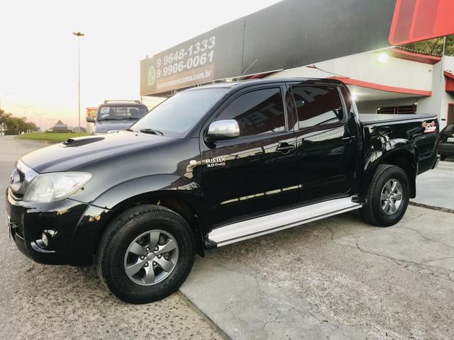 Hilux srv 3.0 diesel turbo 4x4 manual 2009 impecável