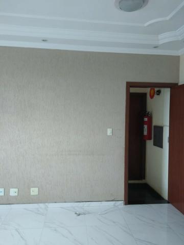Urgente-Apto quitado/reformado /teto rebaixado gesso/porcelanto/portaria 24Hs /108 Mil - Foto 5