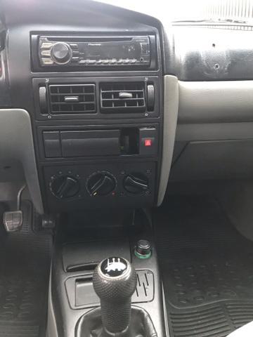 Volkswagen Santana 2000 1.8 mi impecável - Foto 6