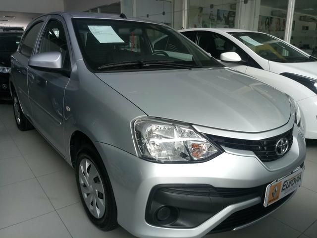 Toyota etios 1.3 17/18 - Foto 3