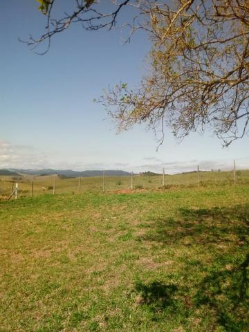 Sítio 3.500 m² com casa de 130 m² em Guararema - Foto 19
