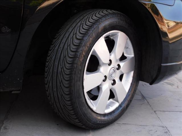 Nissan Livina 1.8 sl 16v - Foto 5