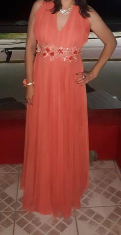 Vestido longo coral