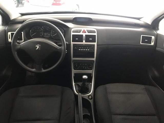 Peugeot 307 1.6 presence pack ano 2010 teto solar - Foto 10