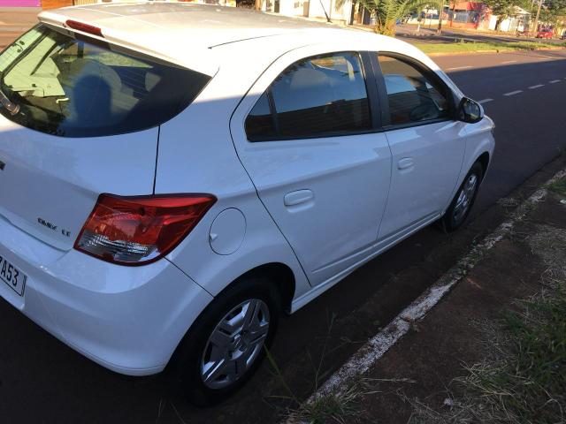 Vendo Onix - Foto 5