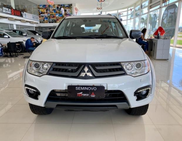 MITSUBISHI PAJERO 3.2 HPE 4X4 7 LUGARES 16V TURBO INTERCOOLER DIESEL 4P AUTOMA. - Foto 2