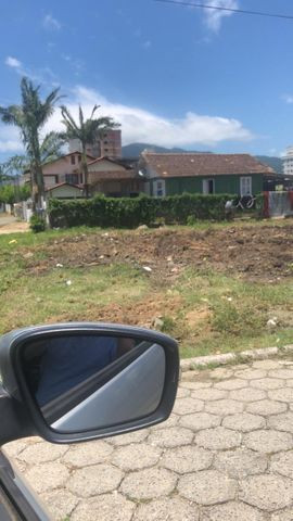 Dois terrenos no Perequê