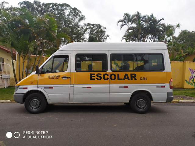 van 2010 olx