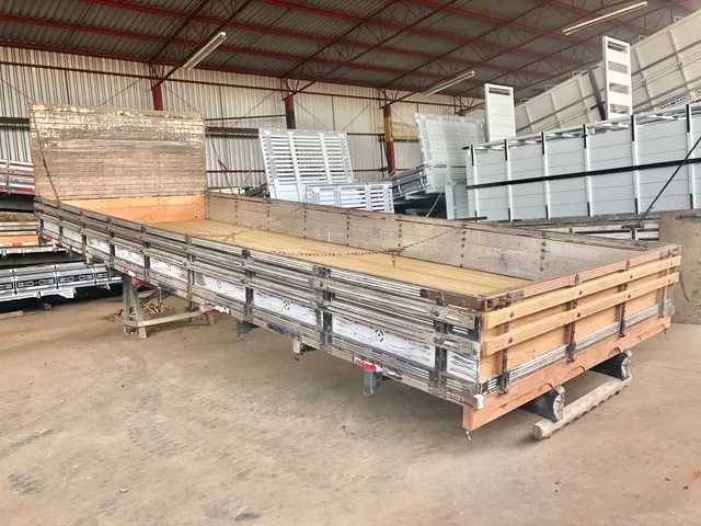 CARROCERIA MADEIRA 6,20
