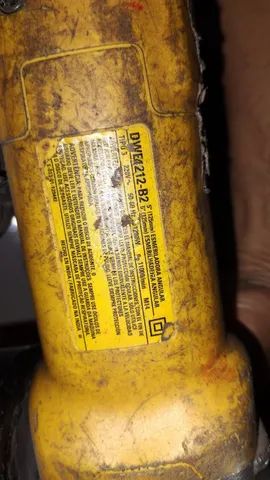 Máquina profissional Dwalt 220 volts. 1100 rpm - Foto 3