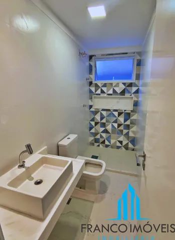 Apartamento para venda possui 245 metros quadrados com 3 quartos em Centro - Guarapari - E - Foto 3