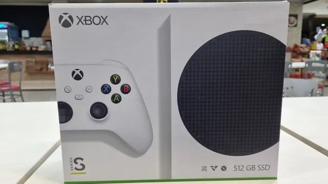 Xbox Series S 512gb + 15 Jogos - Perfeito Estado