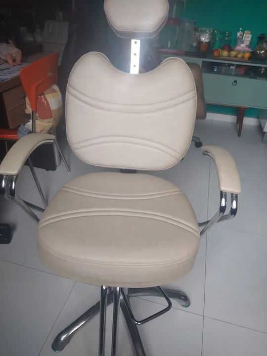 Cadeira para salão de cabeleireiros - Foto 4